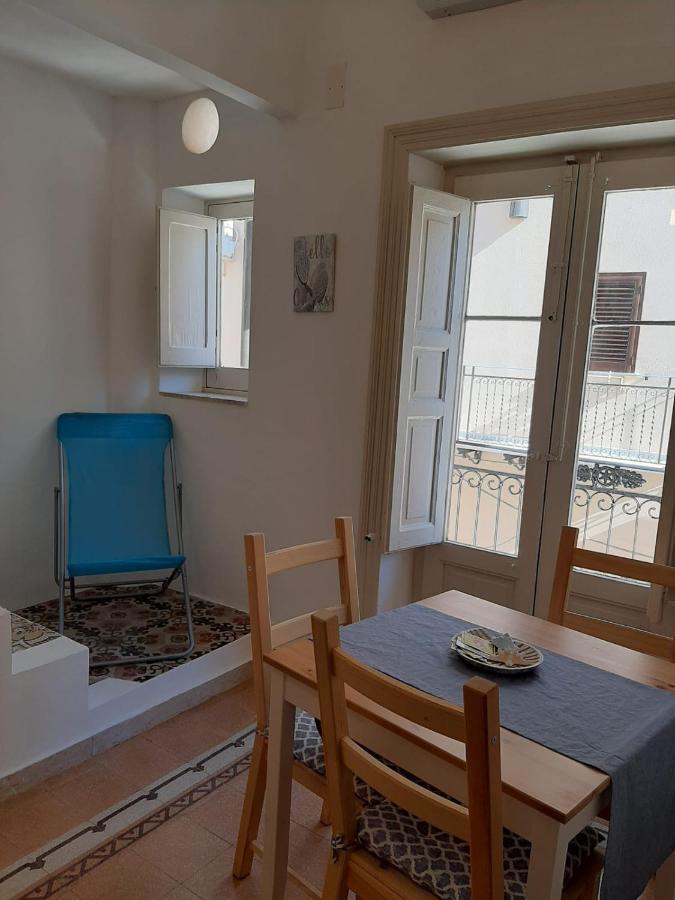 Casa Vacanze Mannina Castellammare del Golfo Exterior photo